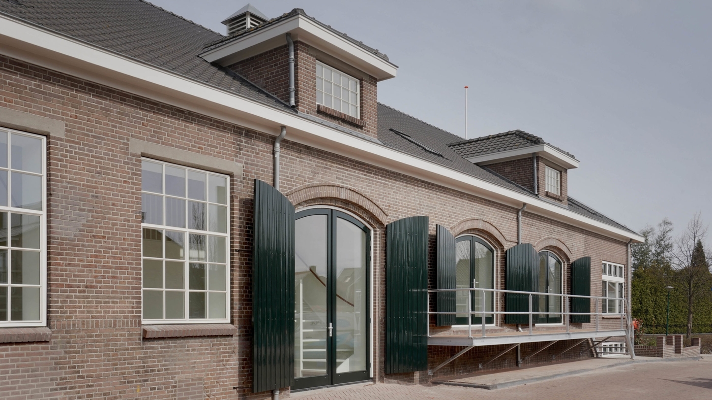 Eemlandia: woningen, appartementen en commercieel vastgoed